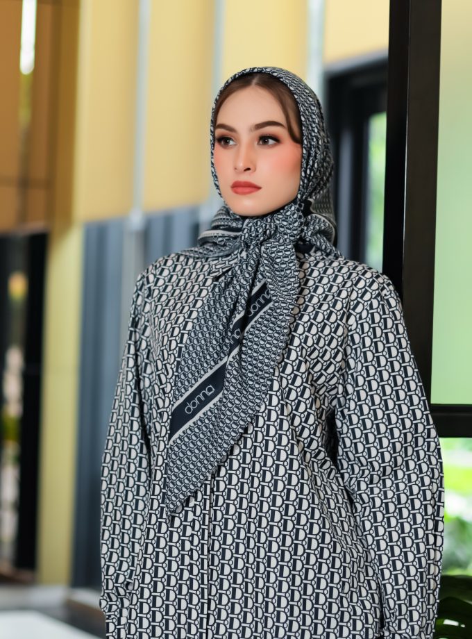 JOVANKA SHIRT
